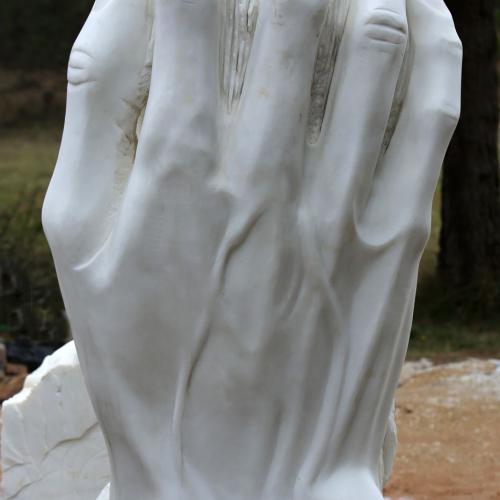 DRAGUIGNAN - 1993 – « Mozart » 
										Hauteur : 2 m Marbre de Carrare - DE FAYKOD