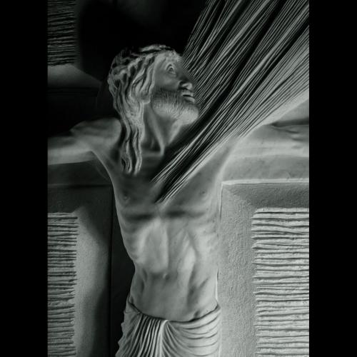 CHEMIN DE CROIX À LOURDES DE MARIA DE FAYKOD -  12. STATION (DÉTAIL)