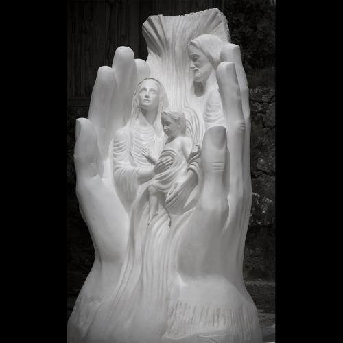 Sainte Famille sculpture de Maria de Faykod